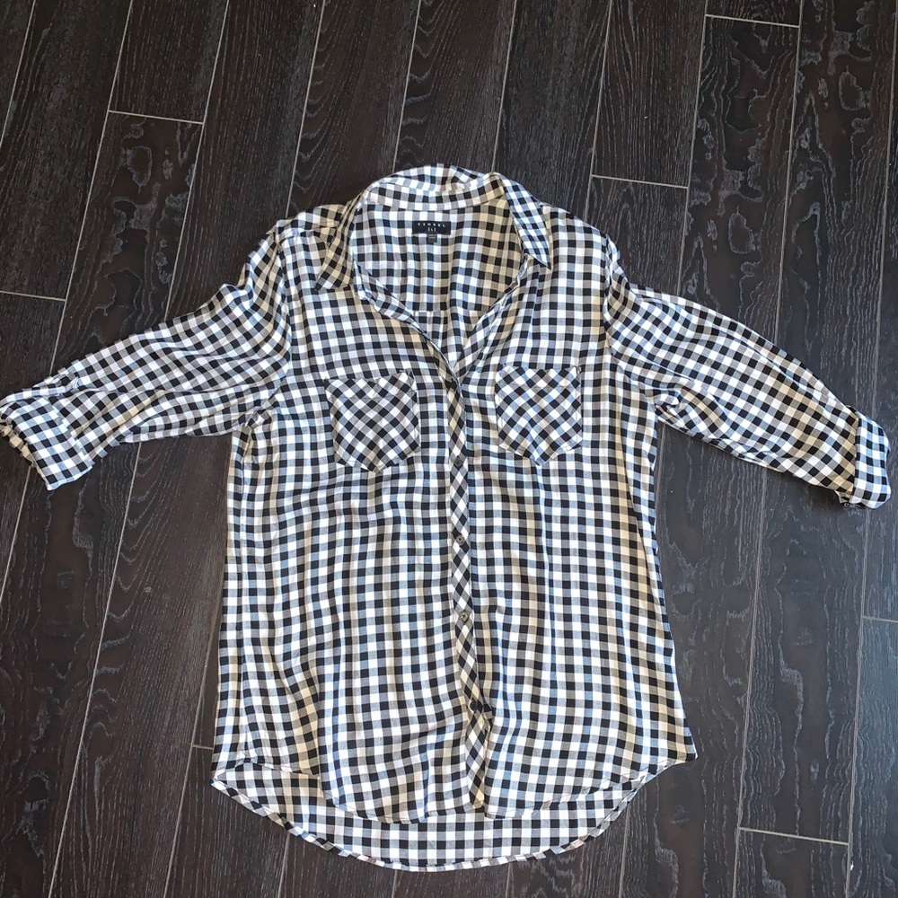 Stitch Fix - Tinsel Button Down Top L